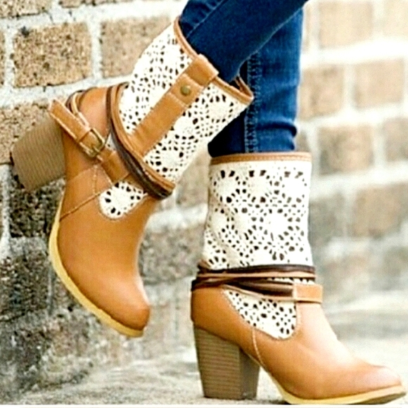 Francesca's Collections Shoes - FRANCESCA Crochet Lace Ankle Booties NWOT!